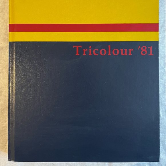 QUEEN'S UNIVERSITY TRICOLOUR Yearbook 81 1981 Mint Kingston Ontario Canada - Picture 1 of 12